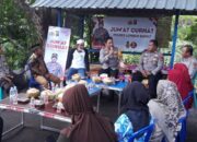 Kapolres Lombok Barat Curhat Bersama Penambang Pasir di Dusun Datar