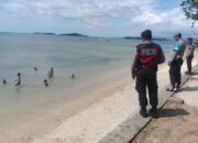 Polsek Sekotong Patroli Antisipasi Kerawanan Kamtibmas di Obyek Wisata Pantai Kemos Sekotong, Lombok Barat, NTB