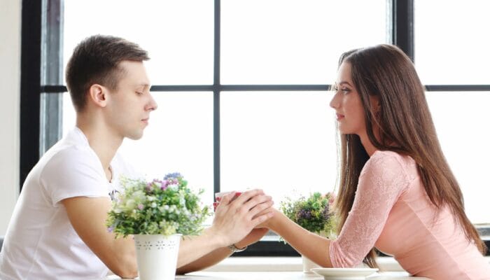 8 Cara Dekati Orang Avoidant Tanpa Bikin Mereka Menjauh