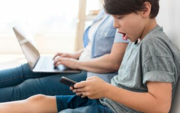 Kenali Cyberbullying, Tips Efektif Mengajari Anak-anak Melindungi Diri Online