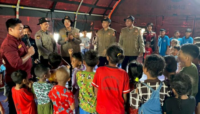 Polri Gelar Trauma Healing untuk Anak Terdampak Erupsi di Flores Timur