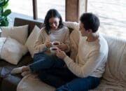 Ini Tipe Pasangan yang Sesuai dengan Kepribadian Wanita Introvert