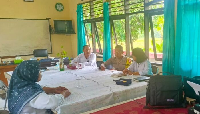 Meningkatkan Ketahanan Pangan: Polsek Kuripan Gandeng PPL dan UPT