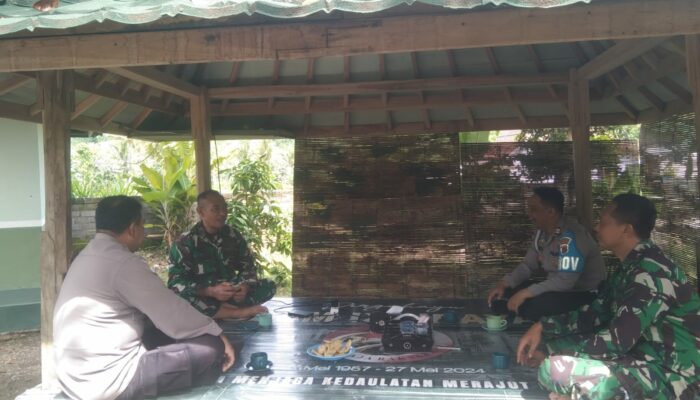 Solidaritas TNI-Polri Jalin Kemitraan di Sekotong