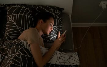 Stop Overthinking Malam Hari, Kunci Tidur Berkualitas