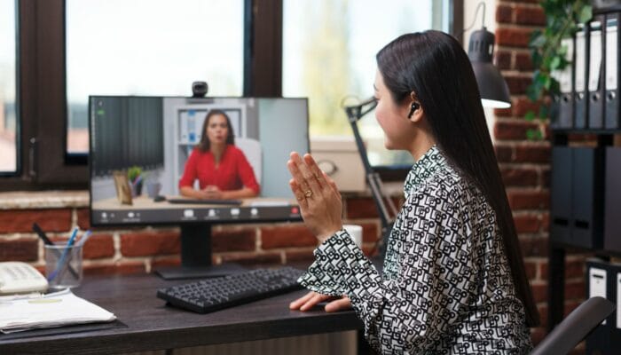 Trik Ampuh Agar Lolos Interview Kerja Online