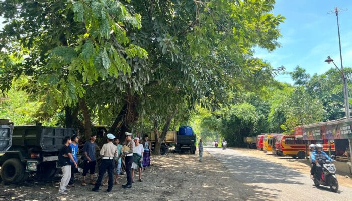Langkah Proaktif Dalam Mengedukasi mengenai Budaya Tertib Berlalu Lintas Bagi Sopir Dumb Truck