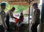 Kepedulian Tanpa Henti: Polsek Sekotong Santuni Lansia di Akhir Tahun