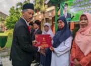 Sembilan Guru ASN MAN Lombok Barat Dapat Piagam Satya Lencana Karya