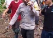 Aksi Kemanusiaan TNI-Polri Bersama Masyarakat Menandu Jenazah Warga Dusun Matemega yang Meninggal Dunia