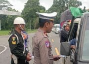 Cegah Kecelakaan, Tingkatkan Kesadaran: Operasi Keselamatan Rinjani 2025 di Lombok Barat Digelar di Simpang Lima Koprasi Gerung