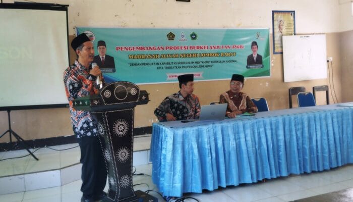 Guru Besar UIN Mataram Kupas Asessment IKM dan Deep Learning  di MAN Lobar