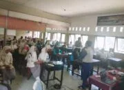 Safety Riding Polres Lobar Ajak Siswa MAN Lombok Barat Jaga Ketertiban Lalu Lintas