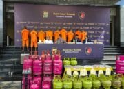 Modus Es Batu! Pengoplos Gas Elpiji Subsidi Untung Gede di Jakarta