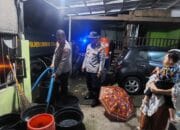 Polres Lombok Utara Distribusikan Air Bersih Pasca Bencana