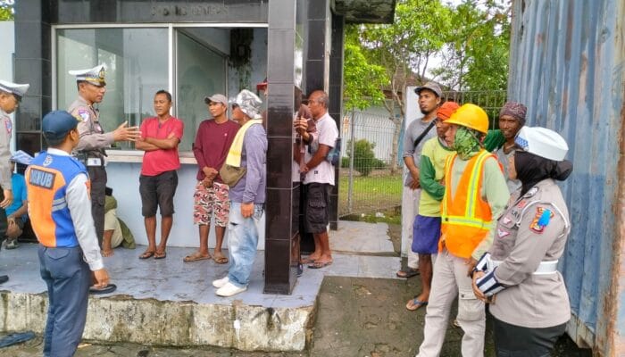 Upaya Bersama Meningkatkan Kesadaran Keselamatan Di Pelabuhan Lembar