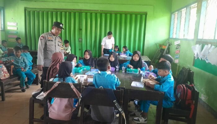Sinergi Polri & Sekolah Wujudkan Gizi Sehat untuk Anak SD