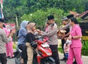 Indahnya Berbagi! Polsek Sekotong Tebar Takjil dan Pesan Kamtibmas