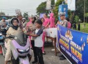 Ramadhan Berkah Berbagi Takjil  untuk Meningkatkan Kebersamaan dan Kepedulian Sosial