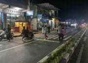 Jamin Keamanan Tarawih, Polsek Kediri Atur Lalu Lintas dan Jamaah