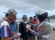 Satlantas Polres Bima Kota Sosialisasikan Tagline “Mudik Aman Keluarga Nyaman” dan Pemasangan Stiker Keselamatan