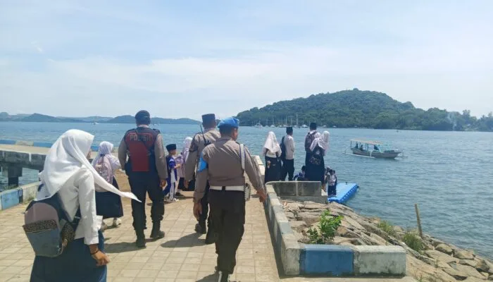 Upaya Polsek Sekotong Ciptakan Keamanan Lewat Patroli Rutin di Kawasan Wisata
