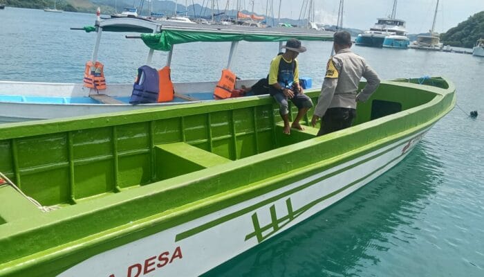 Kepedulian Polri: Jaga Ambulance Boat untuk Keamanan Masyarakat Pulau