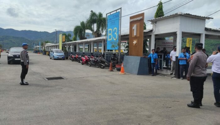 Polsek Kawasan Pelabuhan Lembar Proaktif Amankan Pelabuhan dari Premanisme dan Percaloan