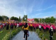 Olahraga Bersama Warna-Warni Meriahkan Hari Jadi Bhayangkara ke-79 di Polres Bima Kota
