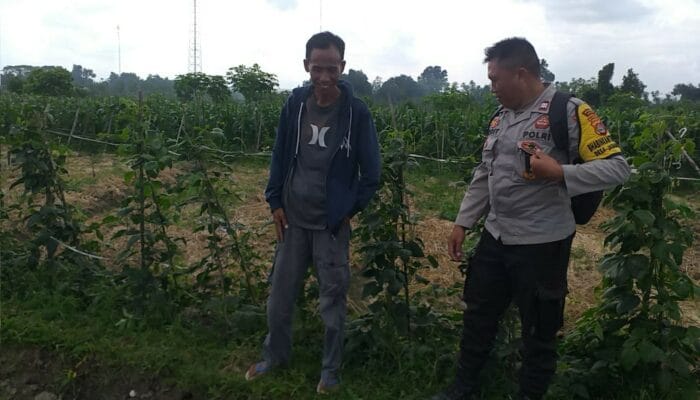 Ketahanan Pangan Dimulai dari Desa: Bhabinkamtibmas Sosialisasi Lahan Produktif di Jagaraga