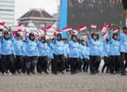 Bukti Polri Dekat Dengan Masyarakat, Berbagai Komunitas Ikut Dalam Defile HUT Bhayangkara ke-79