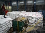 Polisi Bongkar Praktik Gula Oplosan Tak SNI di Banyumas