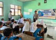 Edukasi Keselamatan Berlalulintas, Satgas Preventif Operasi Patuh Rinjani Polres Bima Sambangi Pelajar SMPN 05 Palibelo