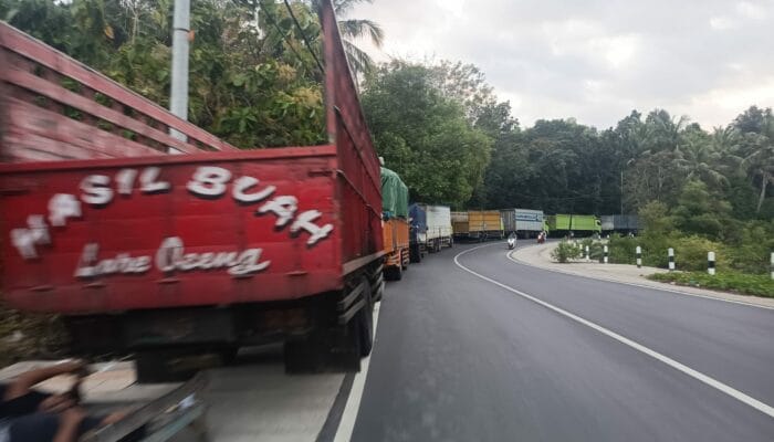 Arus Kendaraan Meningkat, Pelabuhan Gilimas Lombok Barat Tetap Kondusif