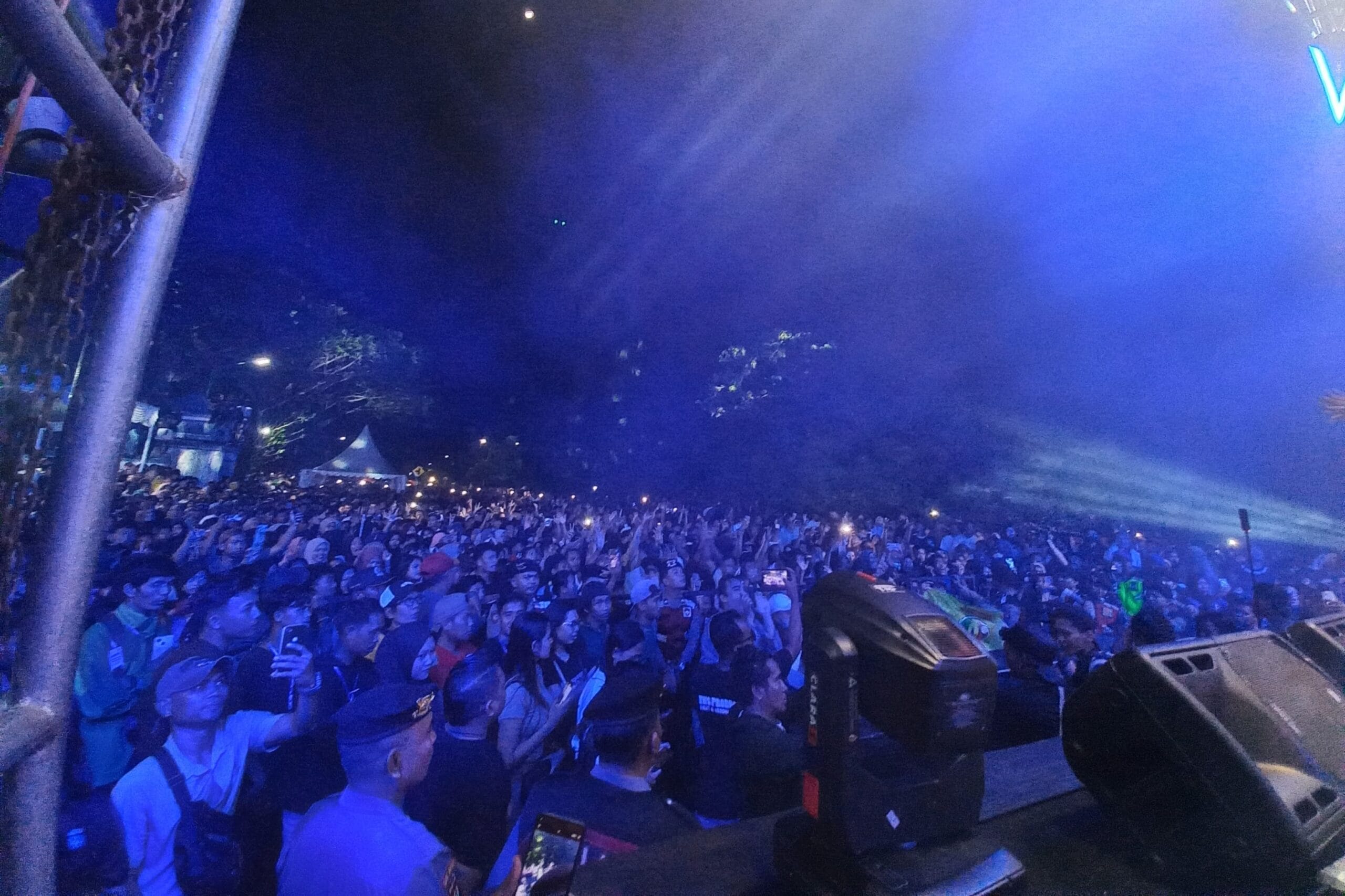 Gerung Hidup Kembali, Car Free Nite Bangkitkan Budaya dan UMKM Lokal