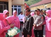 Kapolres Sumbawa Barat Pimpin Apel Pelepasan Purna Tugas AKP Yunus, Suasana Haru dan Kekeluargaan Menyelimuti Lapangan Apel