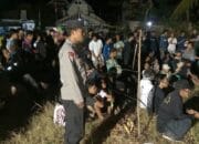 Kecimol Jadi Hiburan Rakyat Dasan Anyar, Bhabinkamtibmas Lakukan Pengamanan