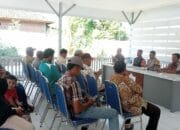 SINERGI BHABINKAMTIBMAS BERSAMA BABINSA DAN PEMERINTAH DESA MURA ADAKAN RAPAT KOORDINASI PERSIAPAN MAULIDAN