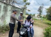 Disiplinkan Pelajar, Satlantas Lotara Laksanakan Razia di Simpang Tiga KPU