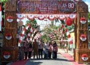 BHABINKAMTIBMAS DESA SERMONG DAMPINGI TIM PENILAI LOMBA GAPURA TINGKAT KABUPATEN SUMBAWA BARAT