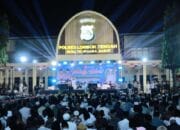 Ribuan Masyarakat Padati Tabligh Akbar Ustadz Das’ad Latif di Polres Loteng.