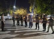 Patroli, Razia dan Sweeping Gabungan Polsek Woha dan Koramil Woha Berhasil Amankan Sebilah Parang dan 3 Botol Miras