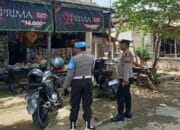 Polsek Sekotong Intensifkan Patroli Dialogis untuk Jaga Kamtibmas di Desa Sekotong Tengah