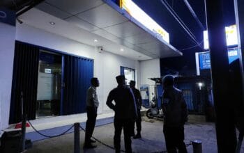 Cegah Kejahatan Jalanan, Polsek Gerung Gelar Patroli Malam di Lombok Barat