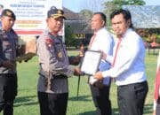 Polres Sumbawa Barat Apresiasi Personel Berprestasi dalam Upacara Hari Kesadaran Nasional