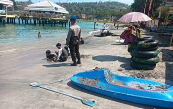 Cuaca Tak Menentu, Satpolairud Gencarkan Himbauan Keselamatan di Senggigi