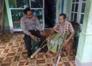 Polres Lombok Barat Salurkan Bantuan Tongkat untuk Lansia di Dusun Gubuk Genteng