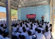 Polres Sumbawa Gelar Sosialisasi Bahaya Narkoba dan Kenakalan Remaja di SMPN 2 Moyo Hilir