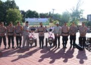 Dukung Ketahanan Pangan, Polres Sumbawa Serahkan Bantuan Alsintan kepada Kelompok Tani.