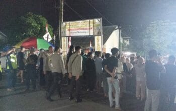 POLSEK PRINGGARATA LAKSANAKAN PENGAMANAN TURNAMEN BOLA VOLI ANTAR DESA SE-PULAU LOMBOK “MURBAYA CUP III TAHUN 2025”